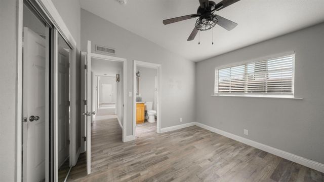 1500 Thorsen, Modesto, CA 95355