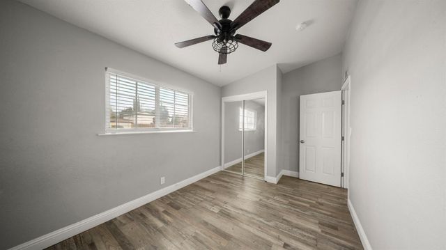 1500 Thorsen, Modesto, CA 95355