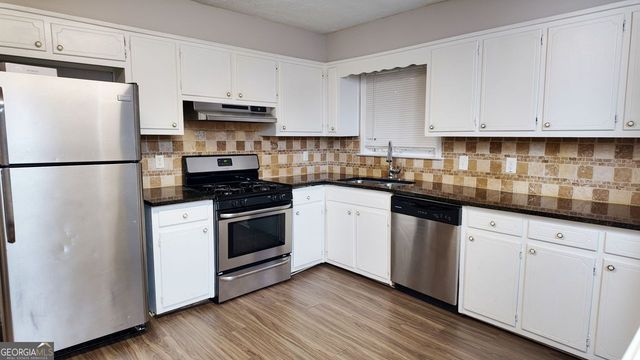 586 Stonehedge Drive, Stone Mountain, GA 30087