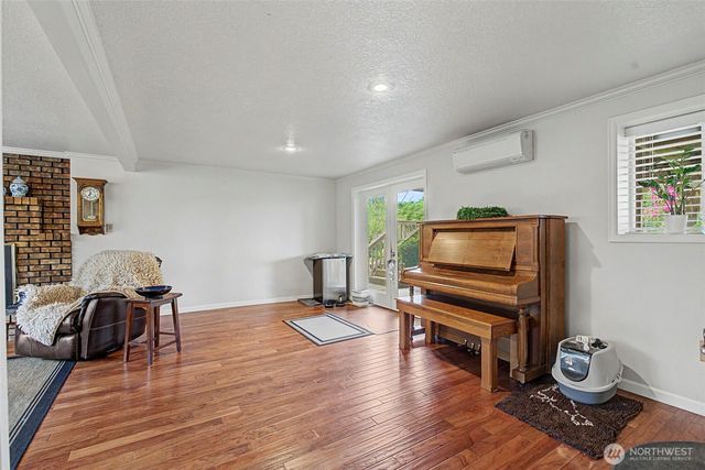 1611 Ham Hill Road, Centralia, WA 98531