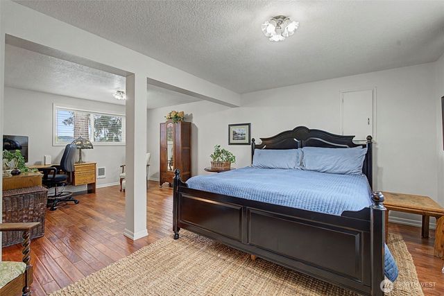 1611 Ham Hill Road, Centralia, WA 98531