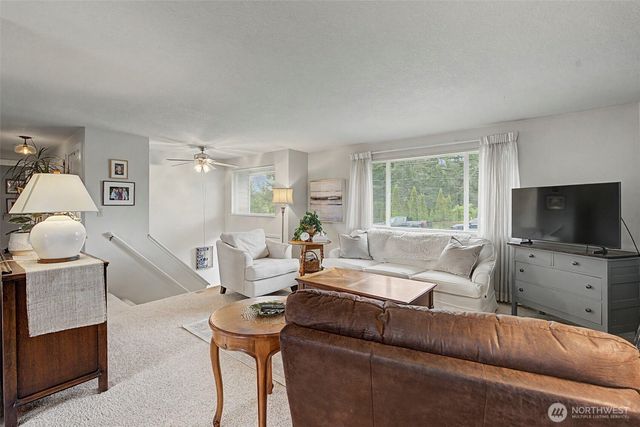1611 Ham Hill Road, Centralia, WA 98531