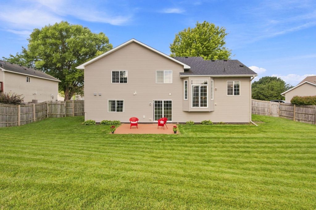 809 Morningside Place, Belle Plaine, MN 56011 — photo 5