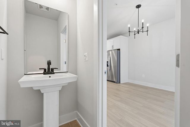 110 CROWN ST, Baltimore, MD 21230