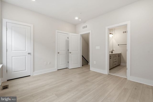 110 CROWN ST, Baltimore, MD 21230