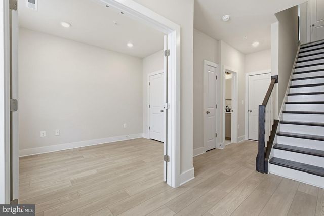 110 CROWN ST, Baltimore, MD 21230