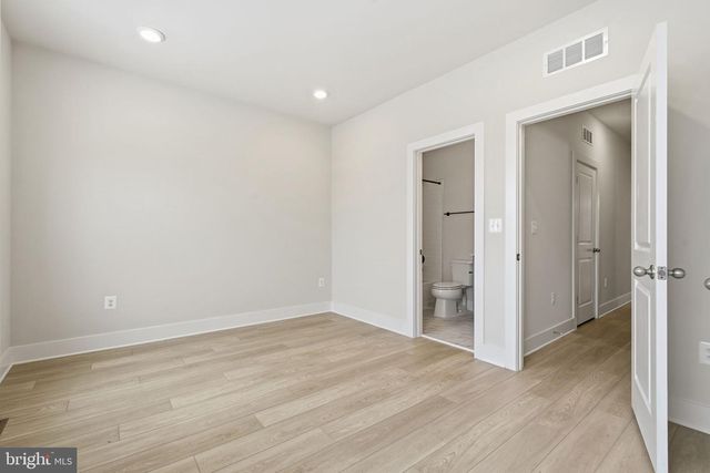 110 CROWN ST, Baltimore, MD 21230