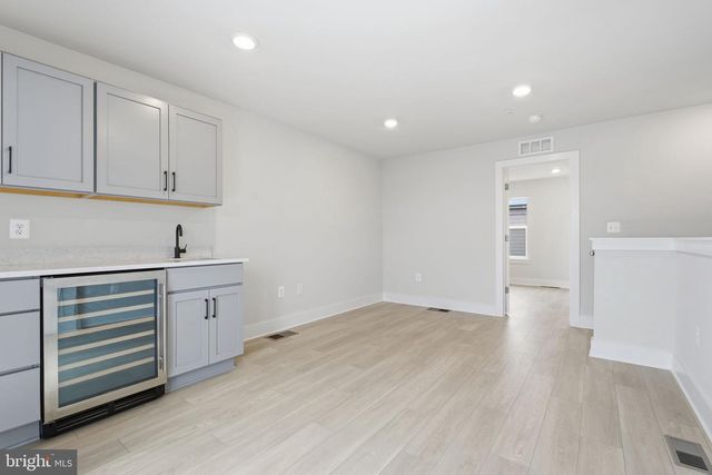 110 CROWN ST, Baltimore, MD 21230