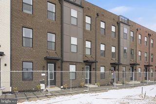 110 CROWN ST, Baltimore, MD 21230