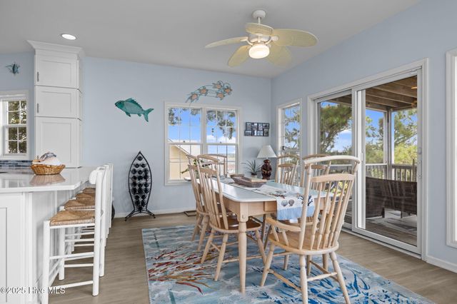 8722 Emerald Plantation Road, Emerald Isle, NC 28594