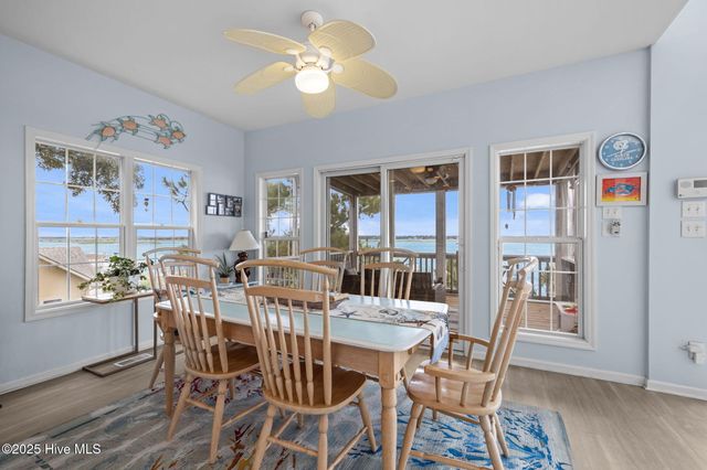 8722 Emerald Plantation Road, Emerald Isle, NC 28594