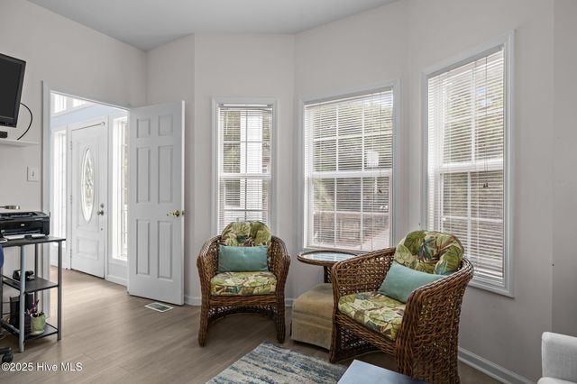 8722 Emerald Plantation Road, Emerald Isle, NC 28594