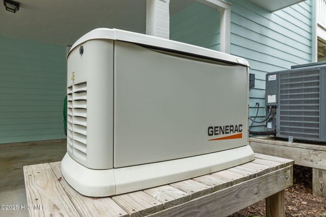 8722 Emerald Plantation Road, Emerald Isle, NC 28594