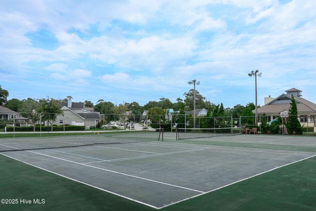 8722 Emerald Plantation Road, Emerald Isle, NC 28594