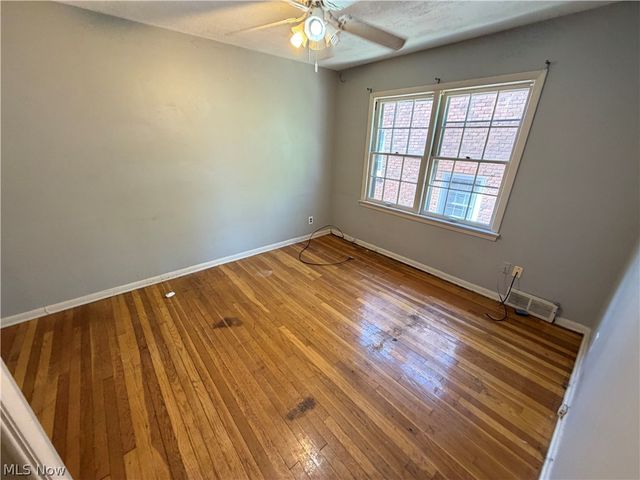 3561 Daleford Road, Shaker Heights, OH 44122