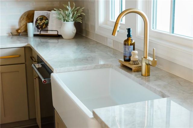 410 Mayfair Court, Alpharetta, GA 30009