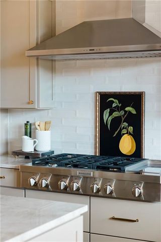 410 Mayfair Court, Alpharetta, GA 30009