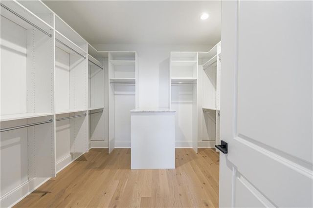 410 Mayfair Court, Alpharetta, GA 30009