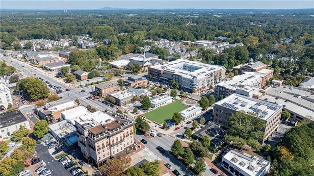 410 Mayfair Court, Alpharetta, GA 30009