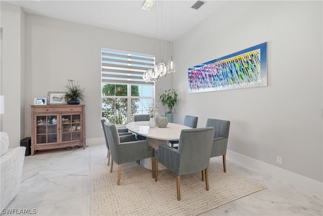 9700 Moonflower LN, Naples, FL 34114