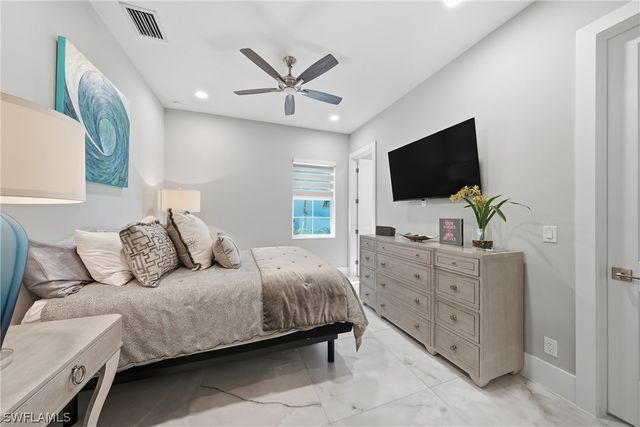 9700 Moonflower LN, Naples, FL 34114