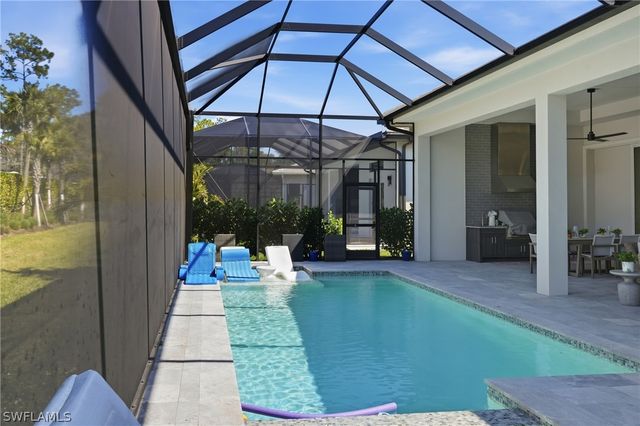 9700 Moonflower LN, Naples, FL 34114