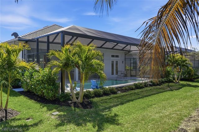 9700 Moonflower LN, Naples, FL 34114