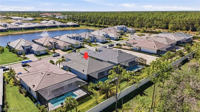 9700 Moonflower LN, Naples, FL 34114