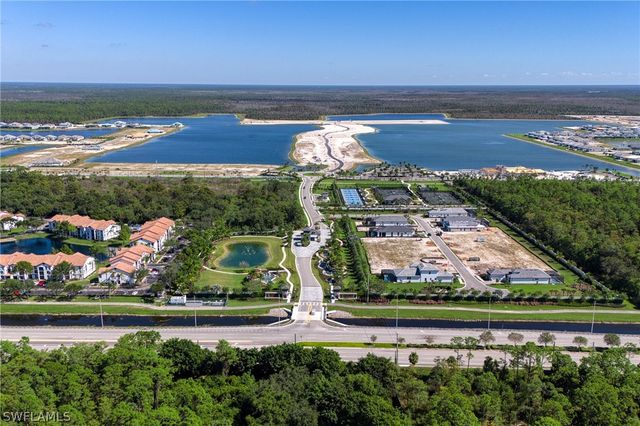 9700 Moonflower LN, Naples, FL 34114