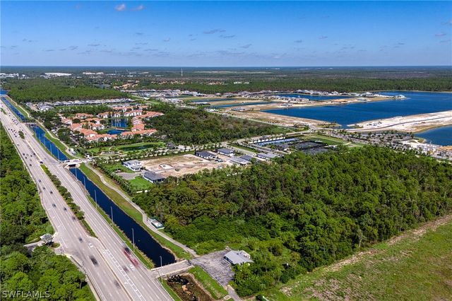 9700 Moonflower LN, Naples, FL 34114