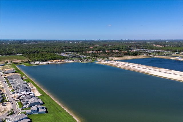 9700 Moonflower LN, Naples, FL 34114