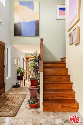 2220 Loveland Drive, Los Angeles, CA 90065