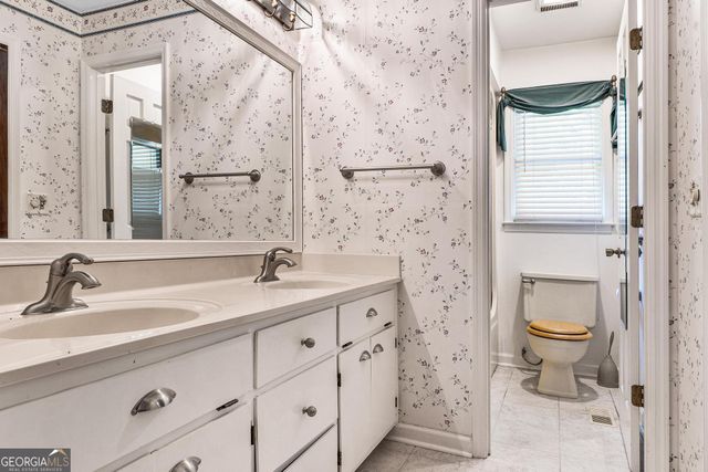 155 W Johnston Street, Forsyth, GA 31029