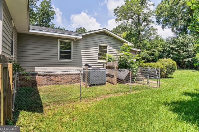 155 W Johnston Street, Forsyth, GA 31029
