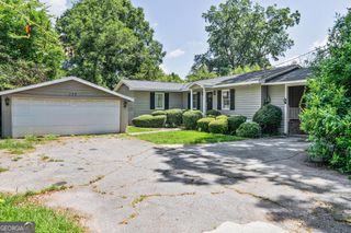 155 W Johnston Street, Forsyth, GA 31029