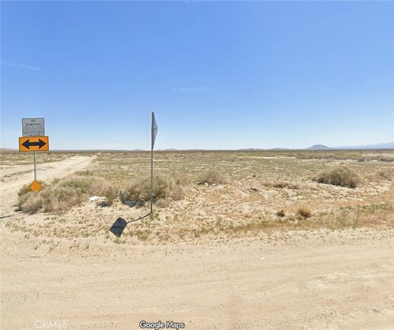 180 E St E, Palmdale, CA 93591