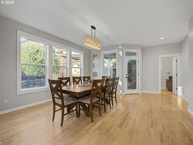 16429 Oak Tree Terrace, Oregon City, OR 97045