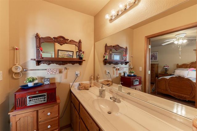 2204 Gray Dove Drive, Shawnee, OK 74804