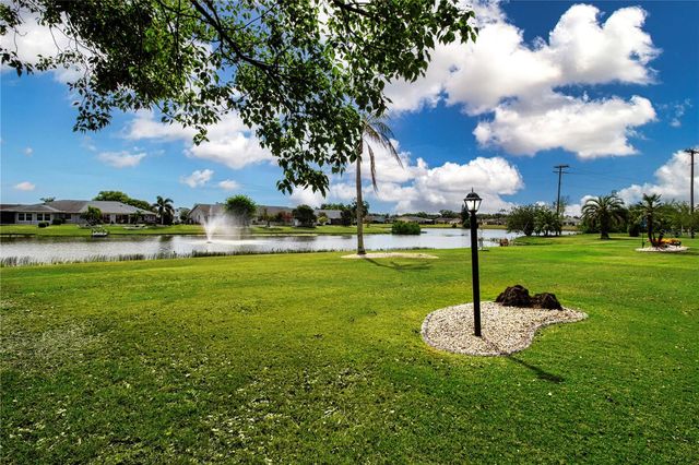 1605 DOWER WAY, Sun City Center, FL 33573