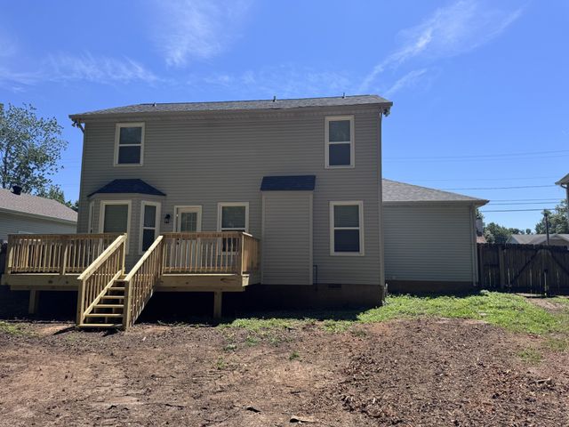 130 Shady Maple Dr, Clarksville, TN 37043