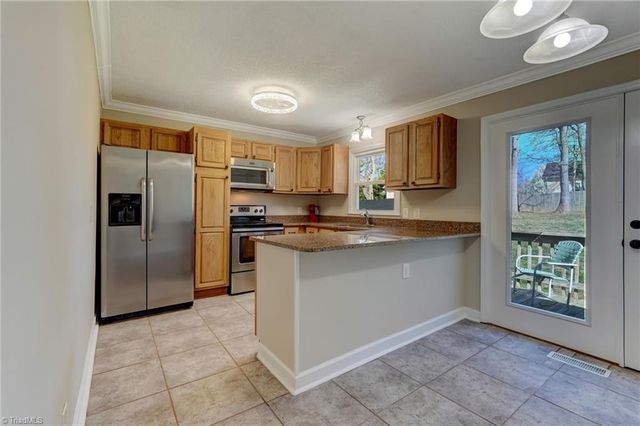 5922 Firewood Trail, Greensboro, NC 27410