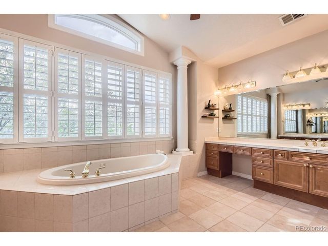 10456 Carriage Club Dr, Lone Tree, CO 80124