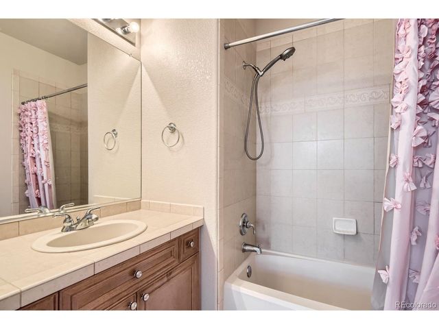 10456 Carriage Club Dr, Lone Tree, CO 80124