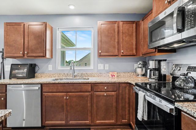 378 Carothers Way, White House, TN 37188