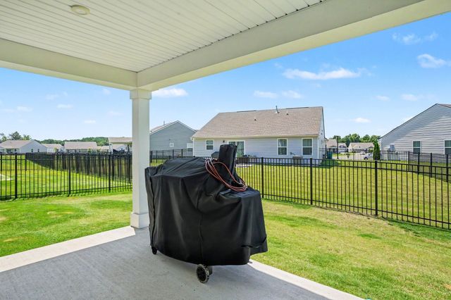 378 Carothers Way, White House, TN 37188