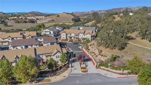 9388 Cielo Azul Court, Atascadero, CA 93422