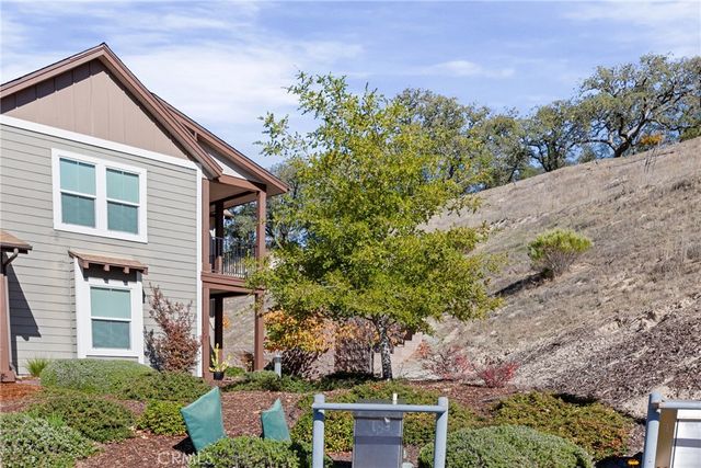 9388 Cielo Azul Court, Atascadero, CA 93422