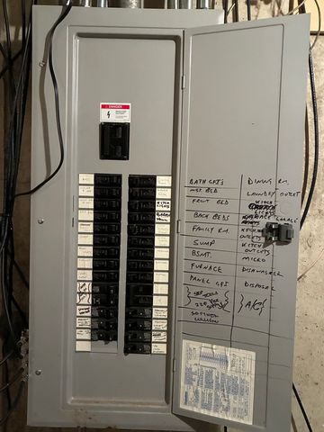 3431 Charlemaine Drive, Aurora, IL 60504