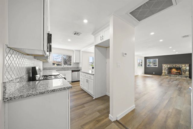 695 S Santa Fe South, Hemet, CA 92543