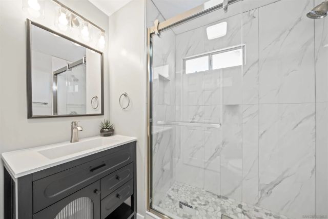 695 S Santa Fe South, Hemet, CA 92543